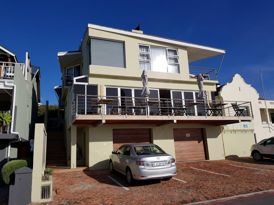 Whalesong Lodge主图