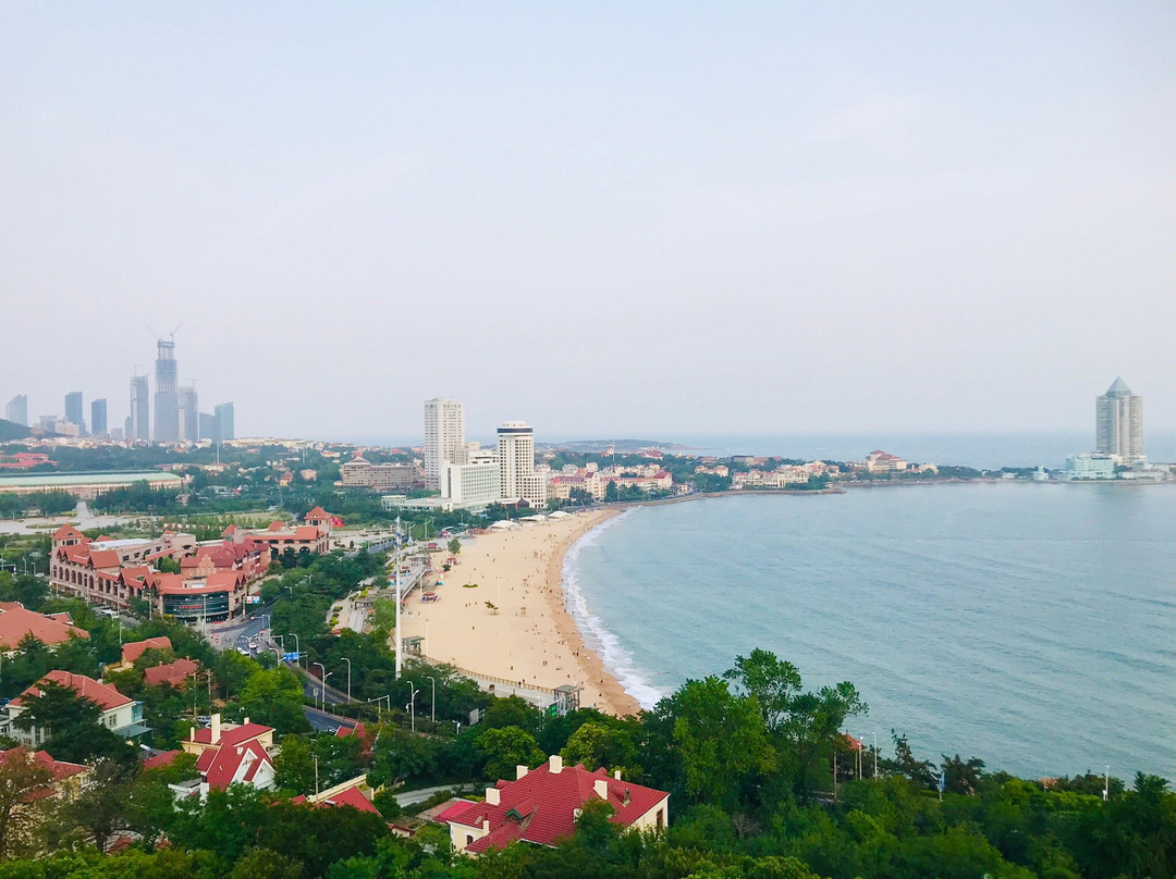 青岛小鱼山公园-青岛市必去景点