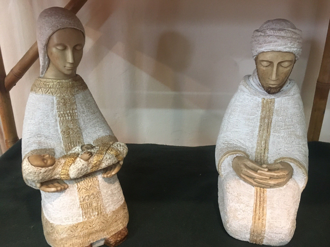 Monasterio Santa Maria en la Santisima Trinidad-梅洛必去景点