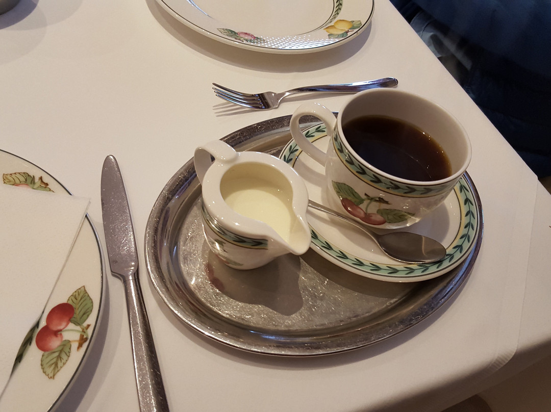 富力安酒店主图