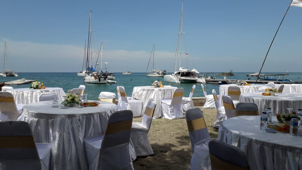 美当娜海湾旅馆主图