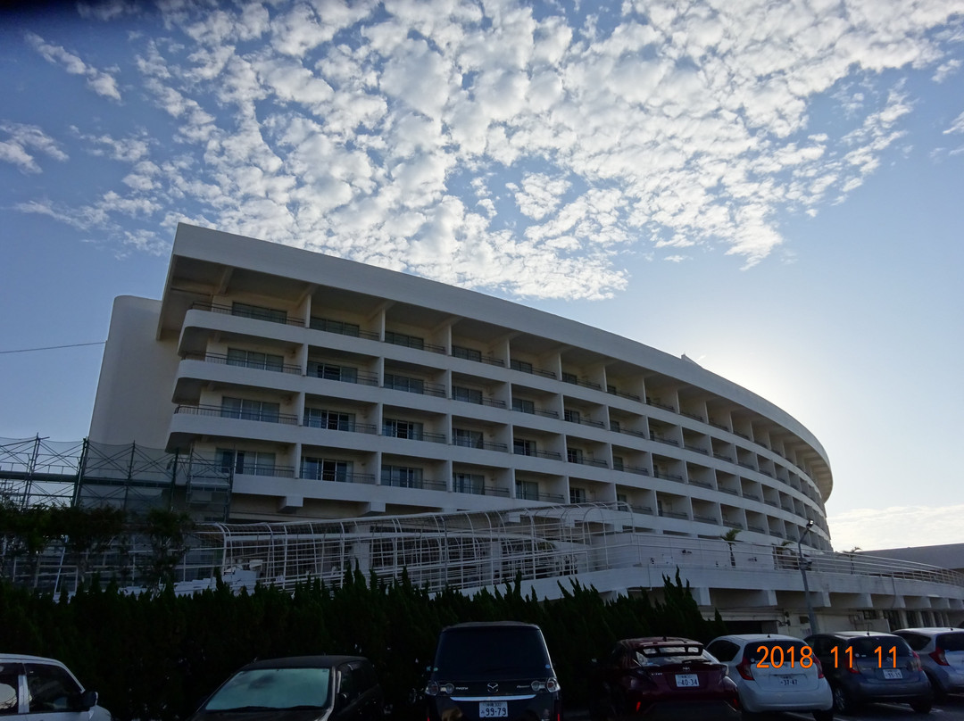 冲绳EM科斯塔健康度假水疗酒店主图