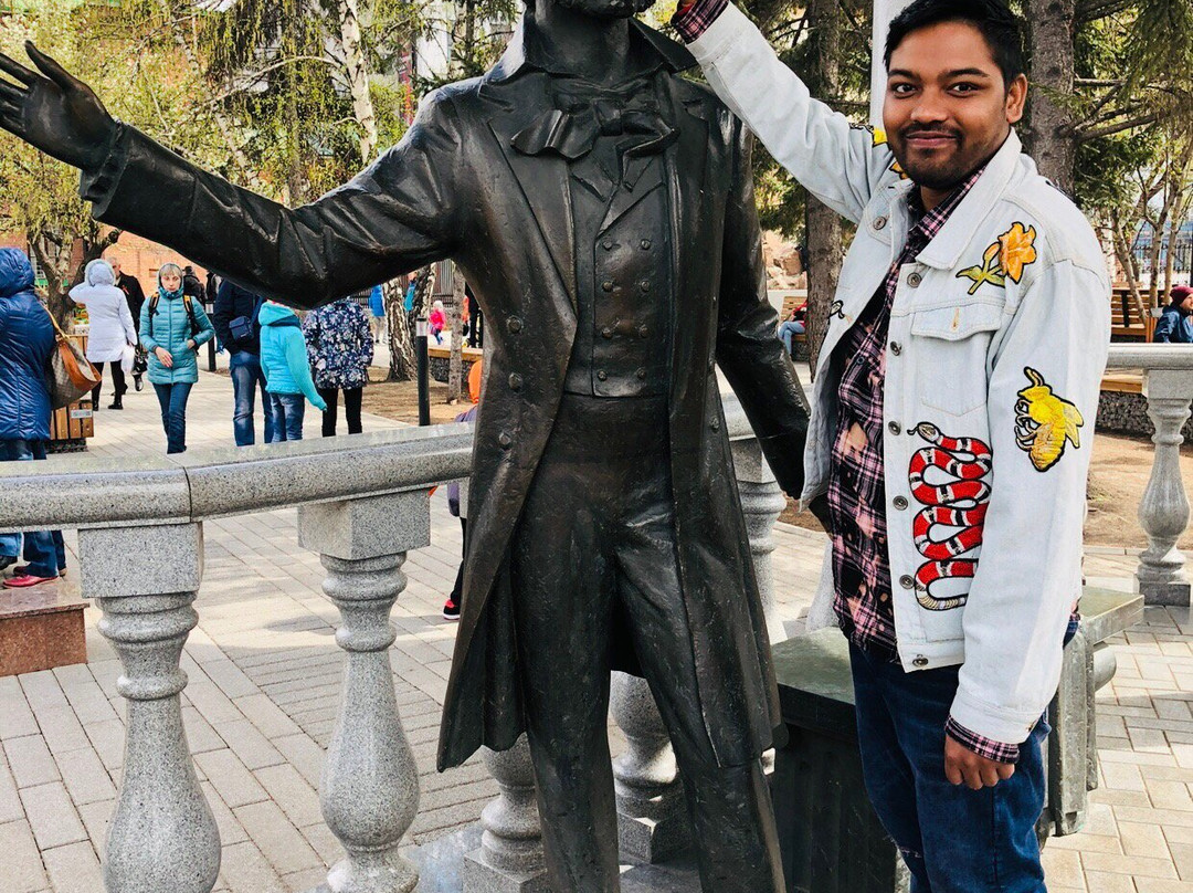 Monument to Pushkin and Goncharova-克拉斯诺亚尔斯克必去景点
