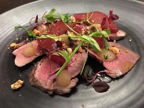 Plumpton餐馆和美食-The Half Moon Pub