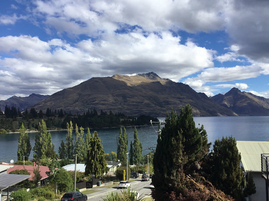 皇后镇亚力克斯汽车小屋公寓主图