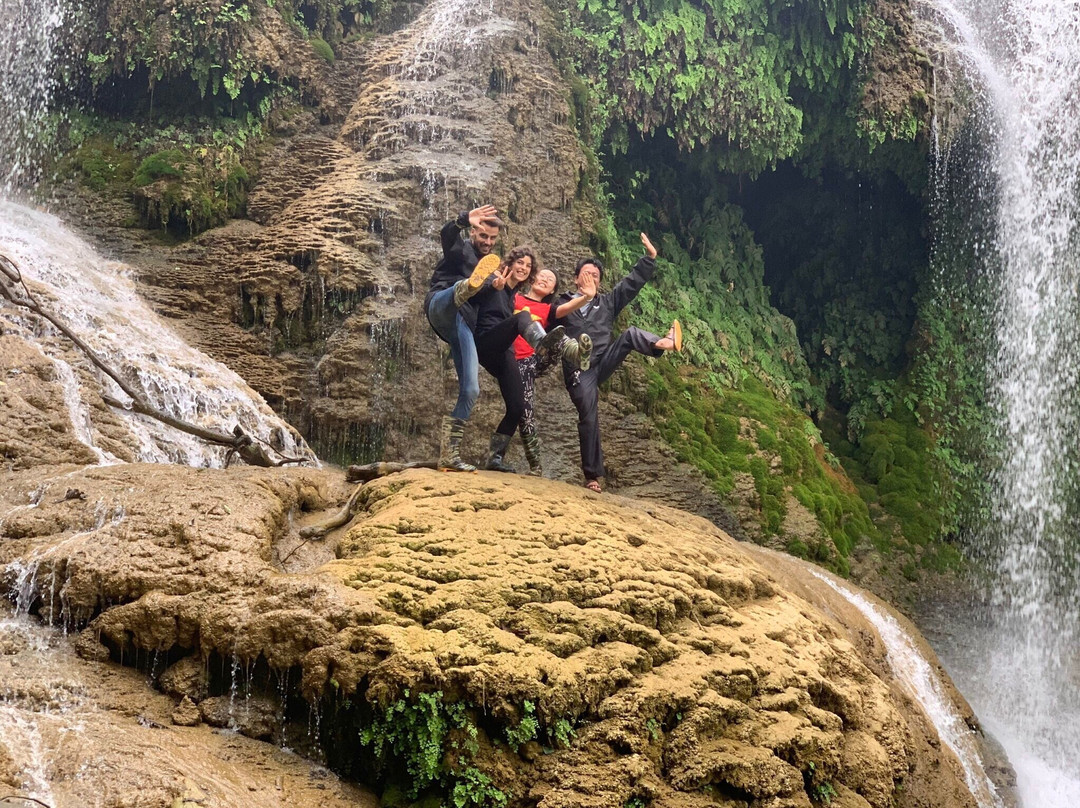 Mu Waterfall-Hoa Binh必去景点