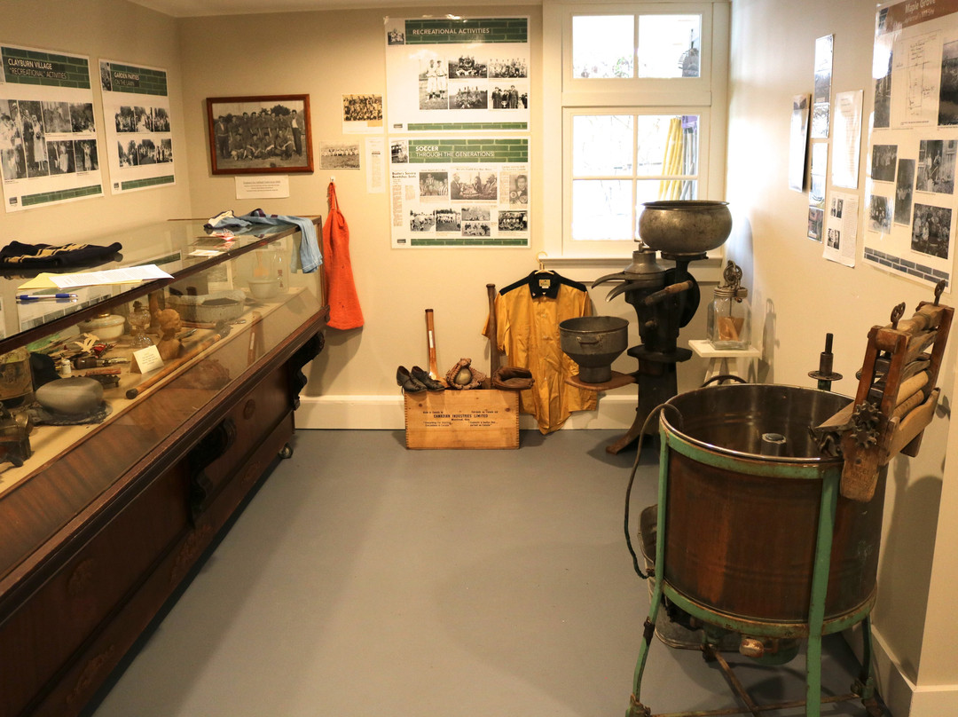 Clayburn Village Museum景点图片