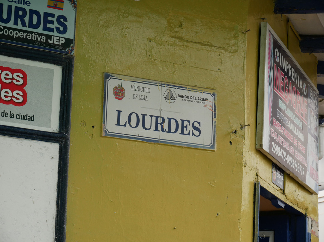 Lourdes Street-Loja必去景点