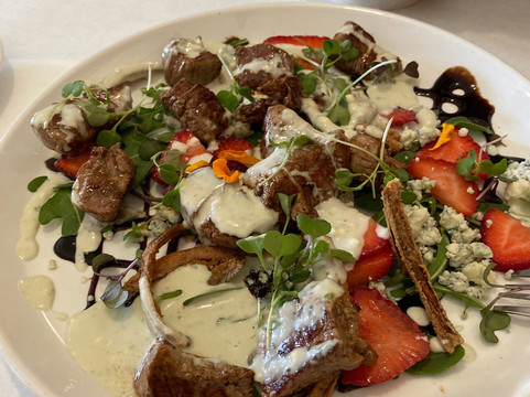 Seasons Bistro and Tavern