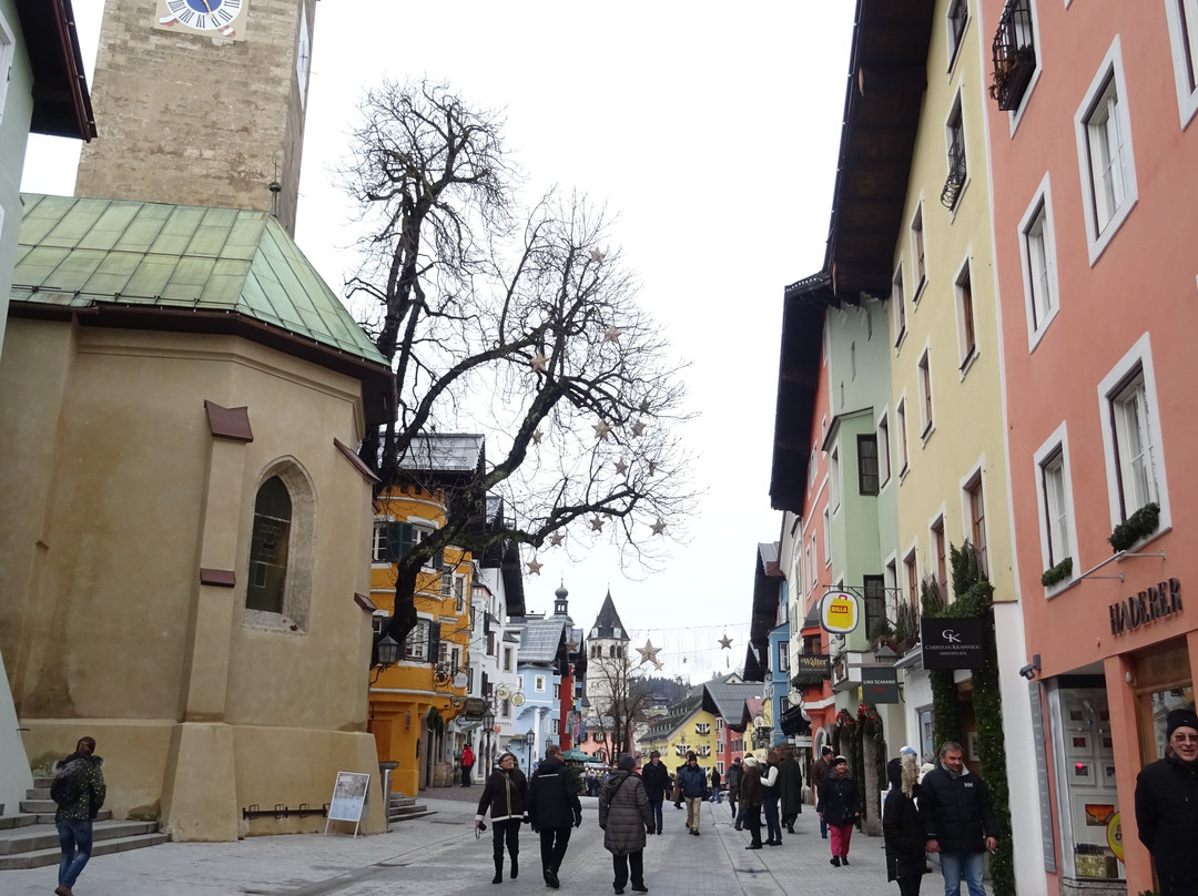 St. Sixtus and Oswald Church-尼德豪必去景点