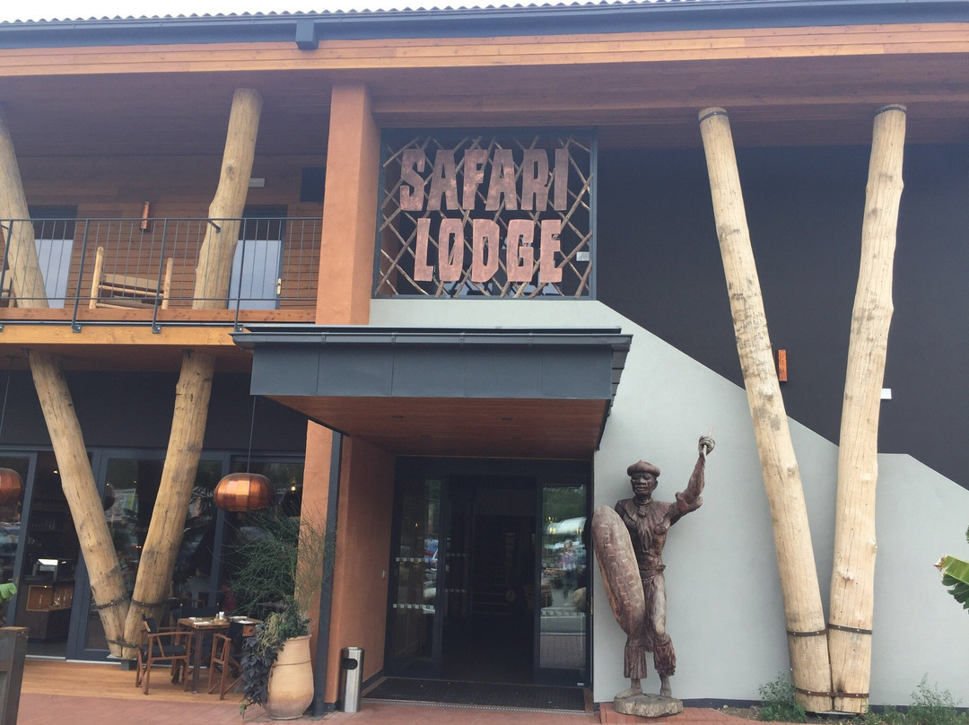 Hotel Safari主图