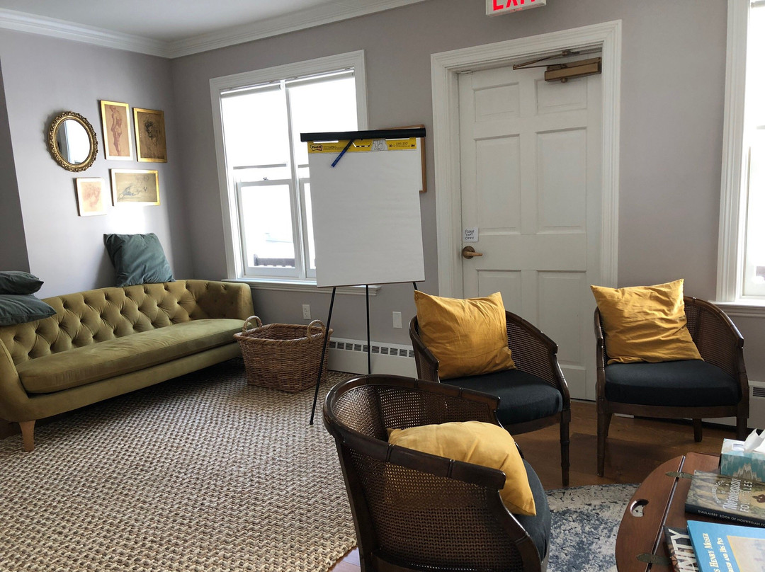 Trinity Inn and Conf. Center主图