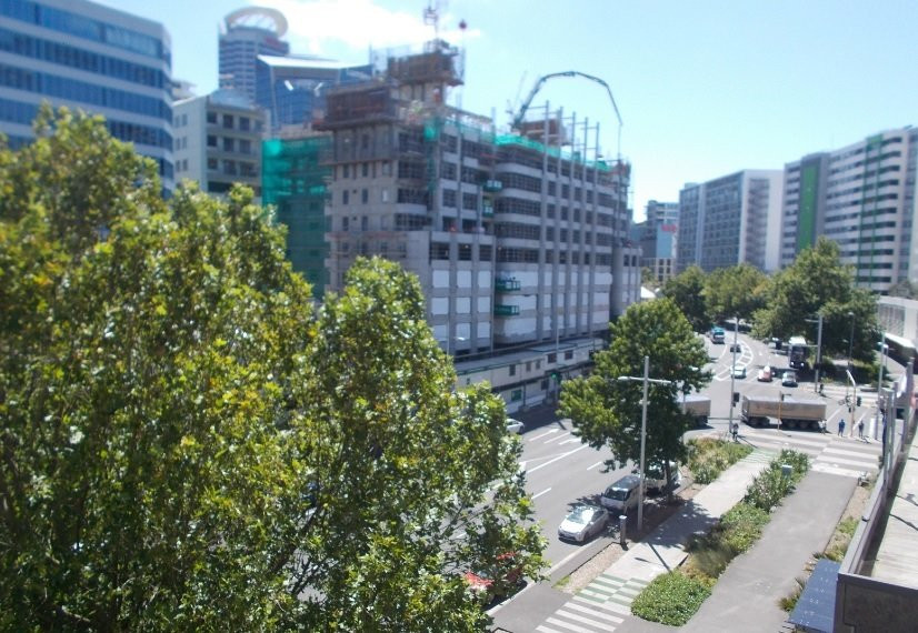 华尔道夫体育场酒店公寓主图