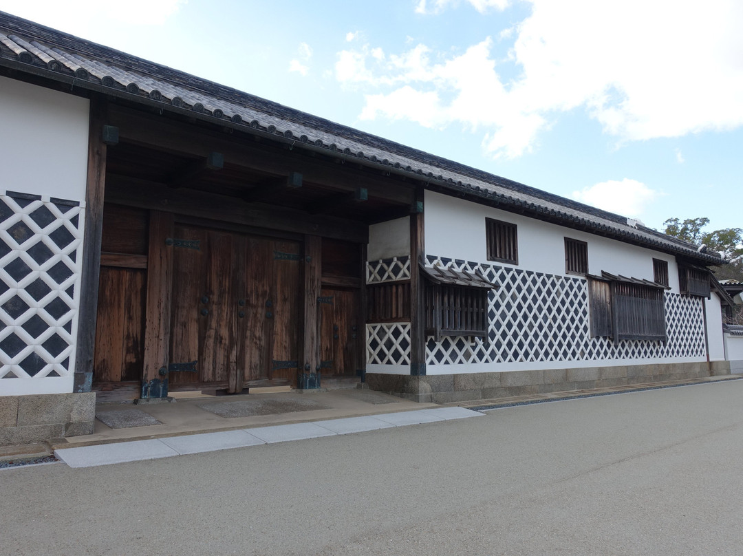 Kyu Omurake Jutaku Nagayamon-和歌山市必去景点