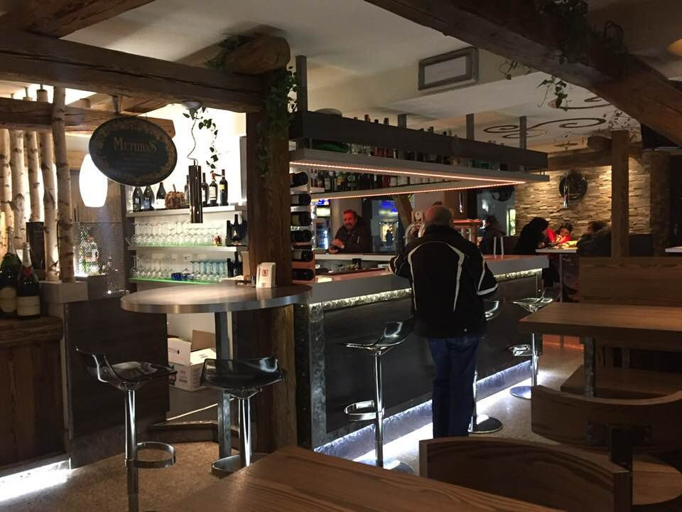 Terzolas餐馆和美食-Caffe de Oliva