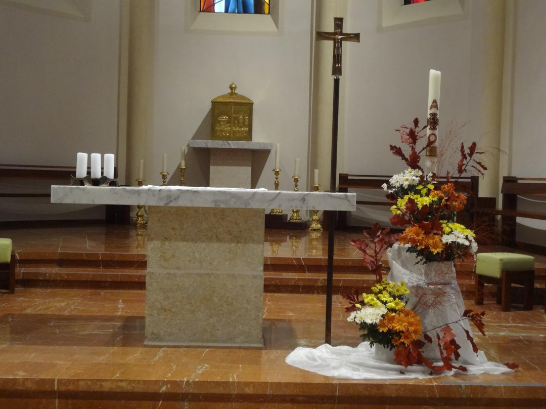 Eglise Notre-Dame de l'Assomption-Courgenay必去景点