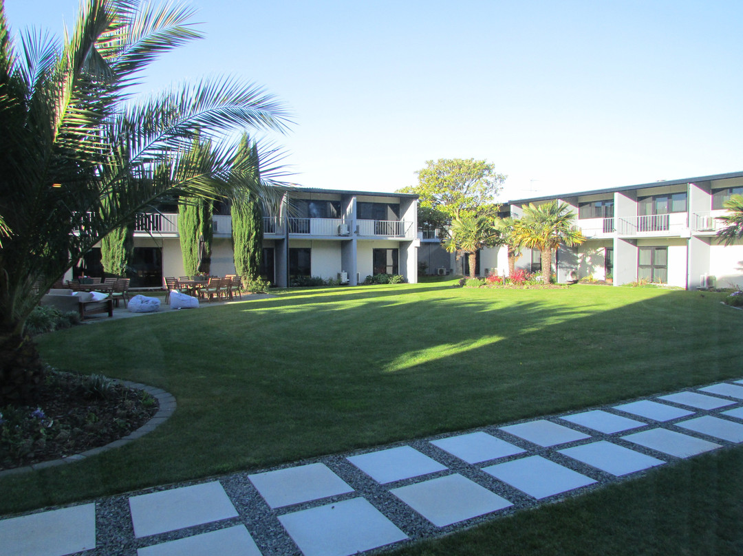 苏迪马酒店主图