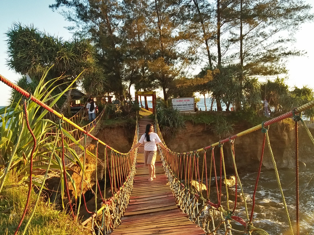 Pantai Sungai Suci景点图片
