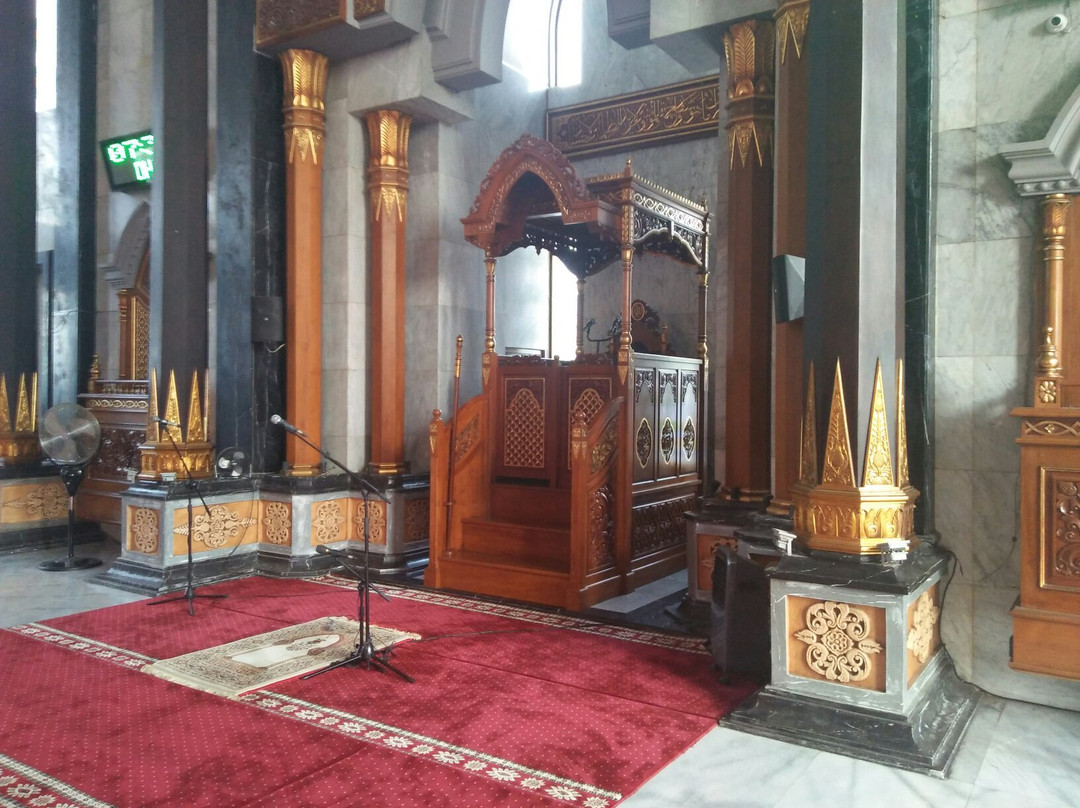 Baitul Mukminin Grand Mosque-Jombang必去景点