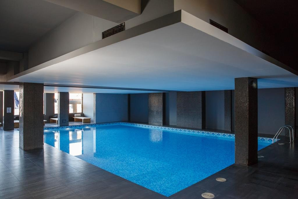 Riverside Hotel & Spa主图