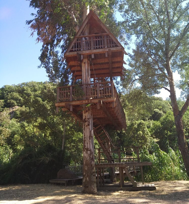 Casa sull'Albero Allai-Allai必去景点