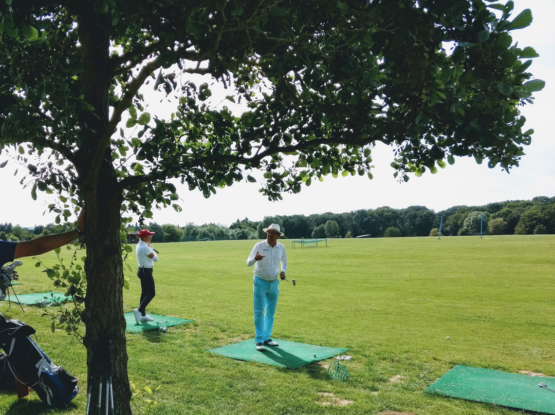 Noisy-le-Roi餐馆和美食-Golf de Nopisy le Roi