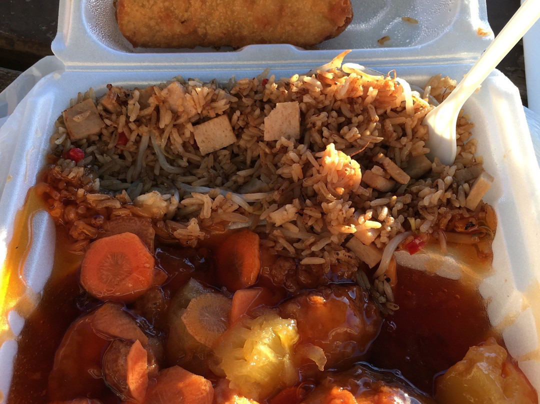 Gobles餐馆和美食-Chan's Palace