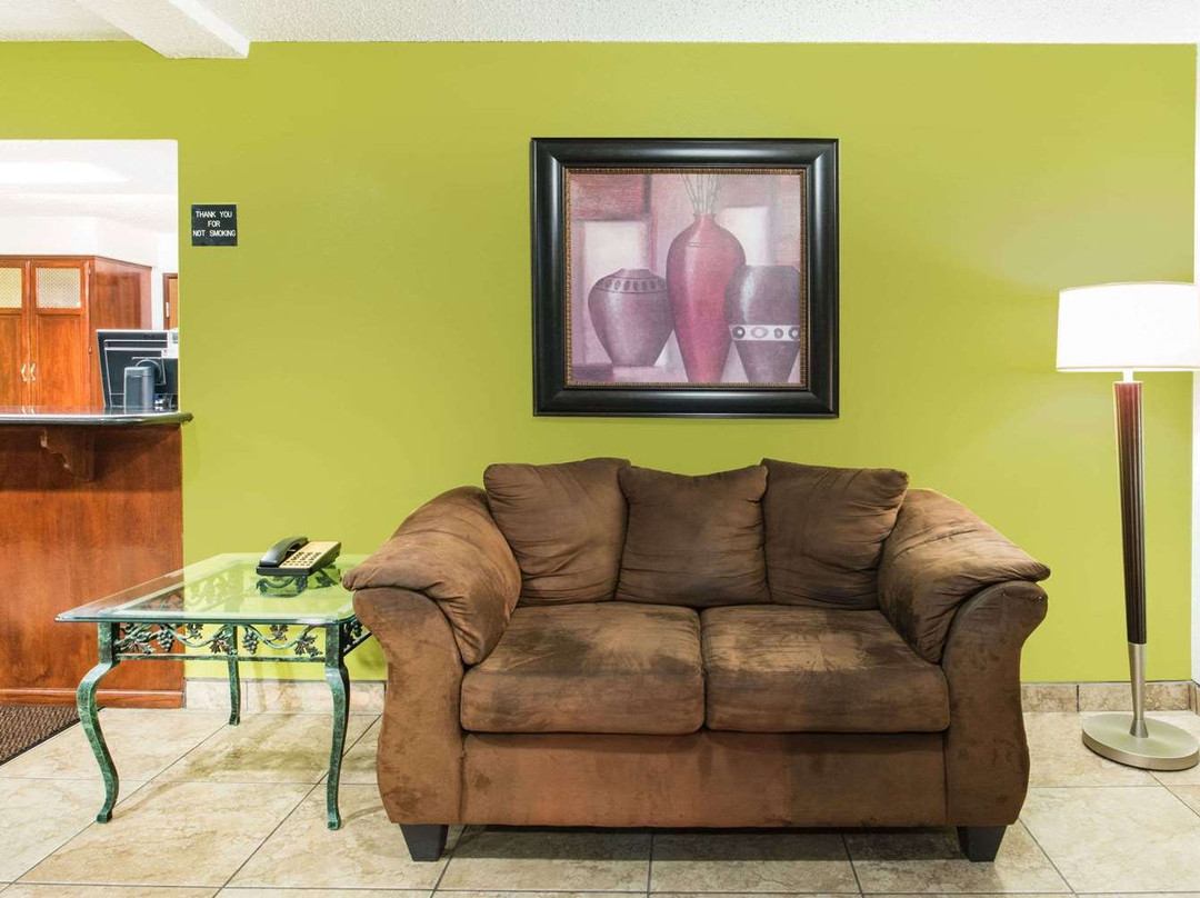 Super 8 By Wyndham Harlingen TX主图