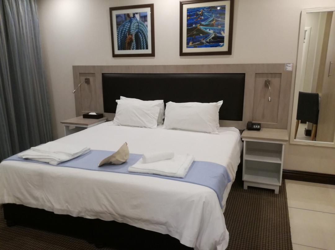 蓝马林酒店主图