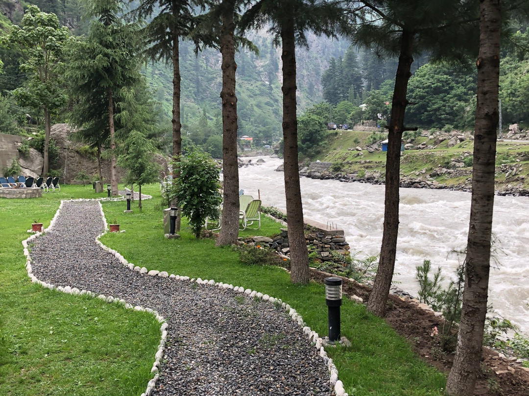 Arcadian Riverside Adventure Resort主图