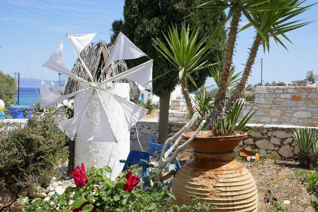 Stavros Studios主图