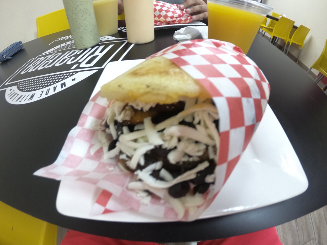 Paradera餐馆和美食-Ricarepa