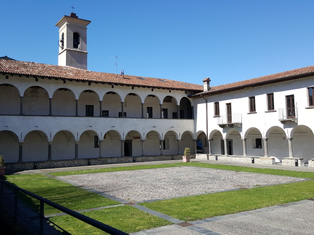 Monastero di Santa Maria del Lavello景点图片