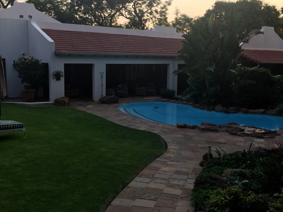 绿洲豪华旅馆主图