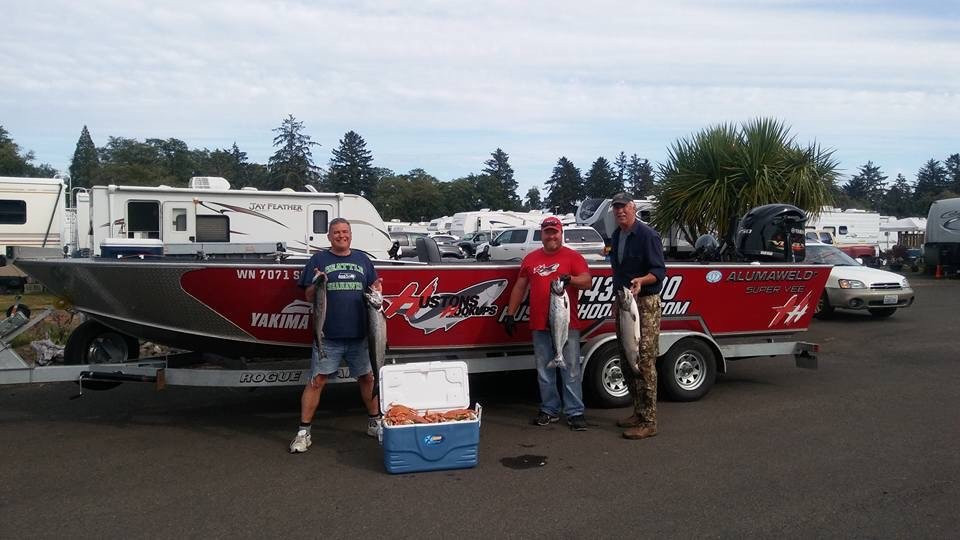 Huston’s Hookups-Washougal必去景点