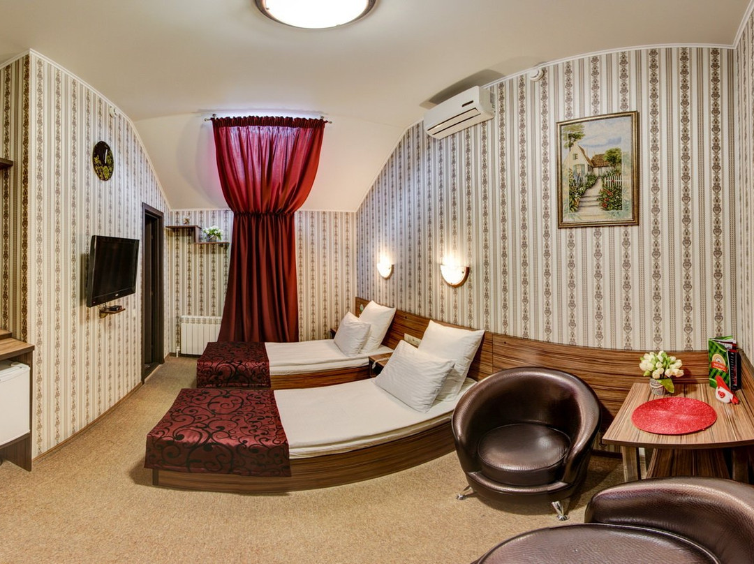 Zvezda Hotel主图