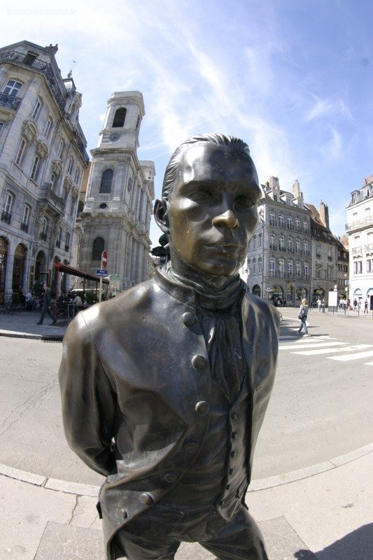 Statue du marquis Jouffroy d'Abbans-贝桑松必去景点