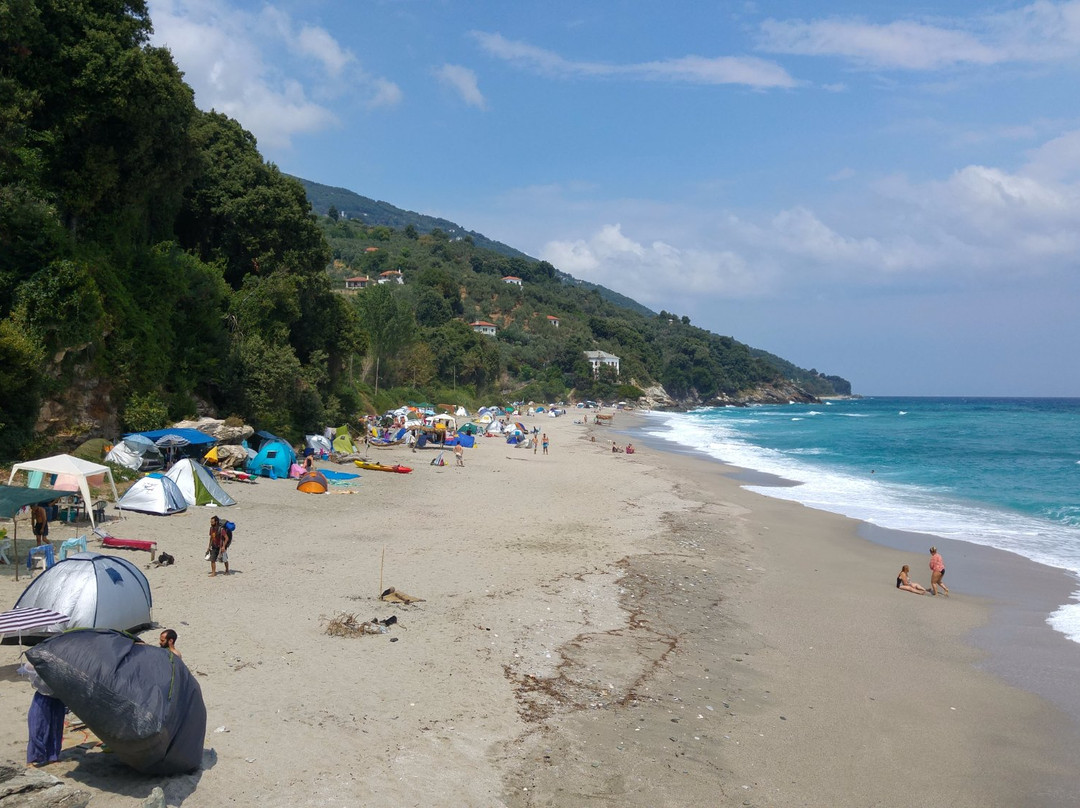 Parisaina Beach-Chorefto必去景点