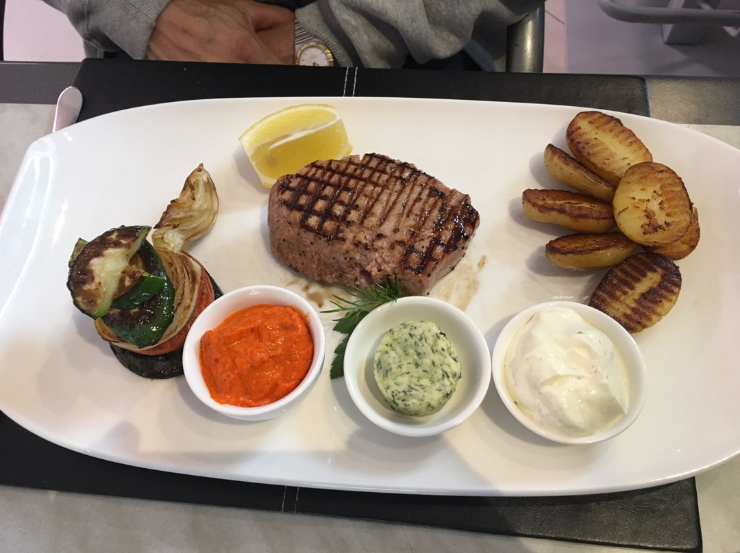 St. Leonhard餐馆和美食-Grull Fischhandel - Fischspezialitaten und Bistro