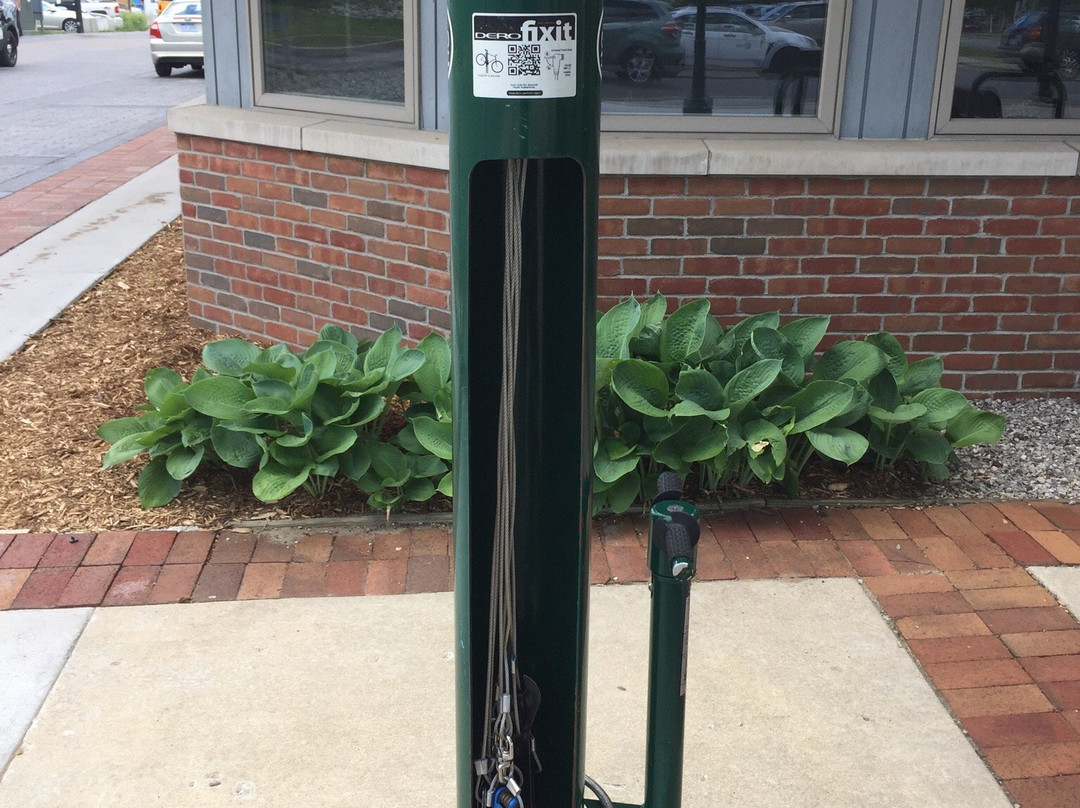 Traverse City Tourism Visitor Center-特拉弗斯城必去景点