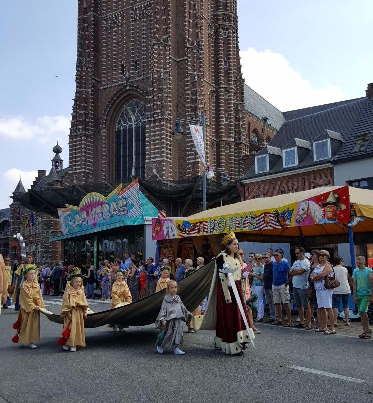 Sint Katharinakerk-Hoogstraten必去景点