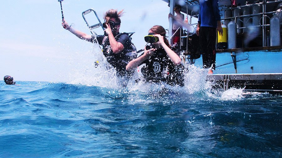 PADI Diving Center Diversaint-Wichit必去景点