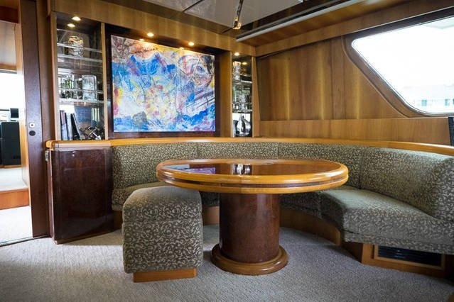 Everest Yacht Charters景点图片