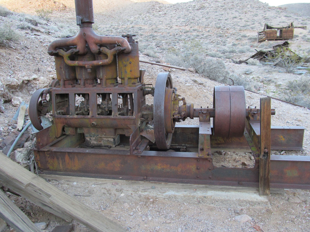 Echo Canyon-死亡谷国家公园必去景点