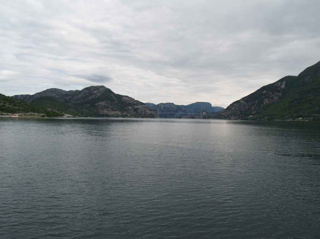 Tengesdal Lake景点图片