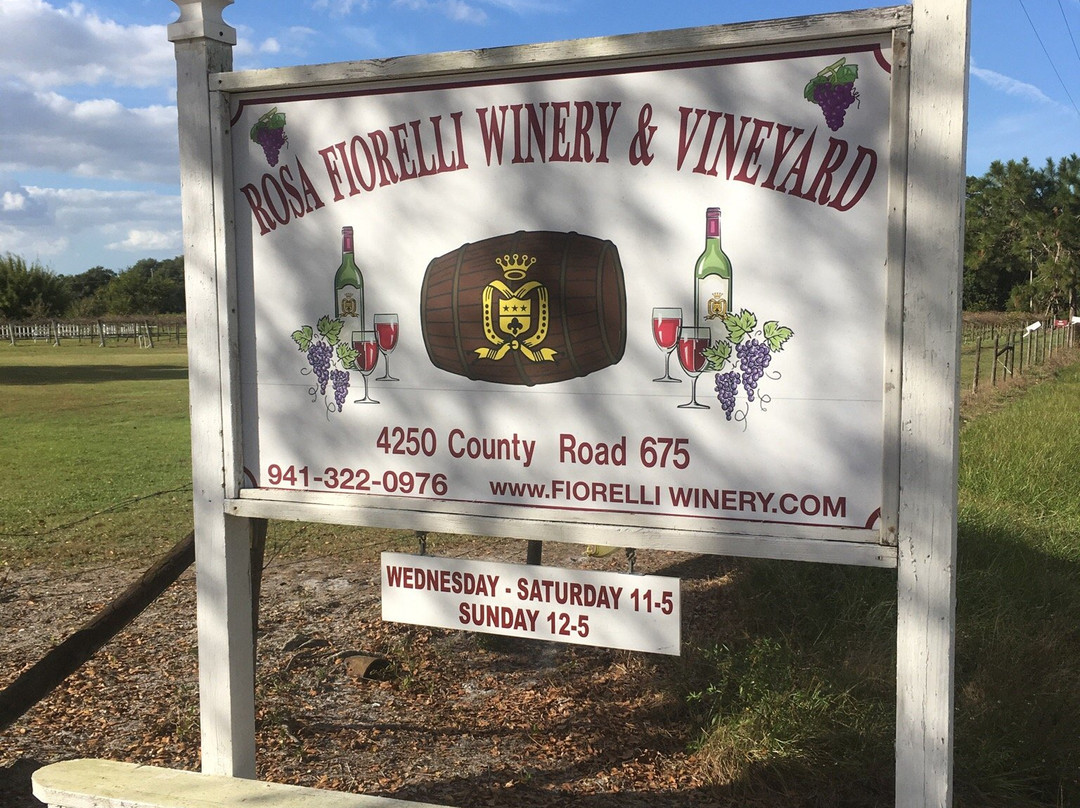 Rosa Fiorelli Winery & Vineyard-布雷登顿必去景点