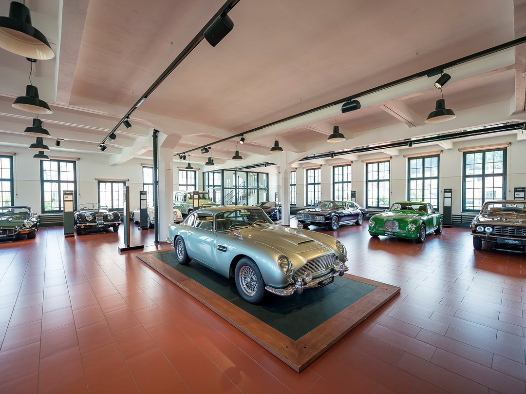 Emil Frey Classics -  Classic Car Museum-Safenwil必去景点