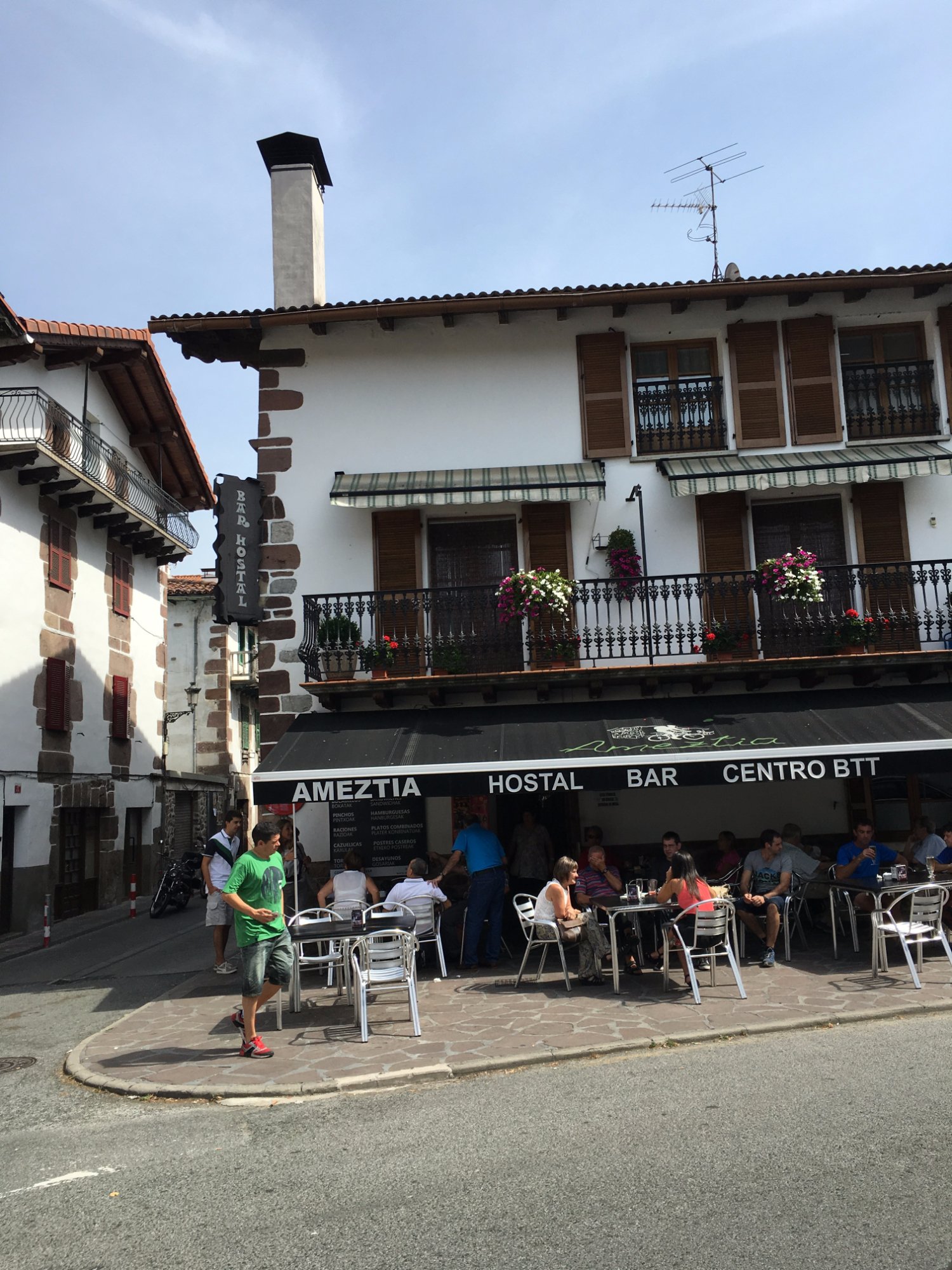 Hostal Ameztia-餐饮