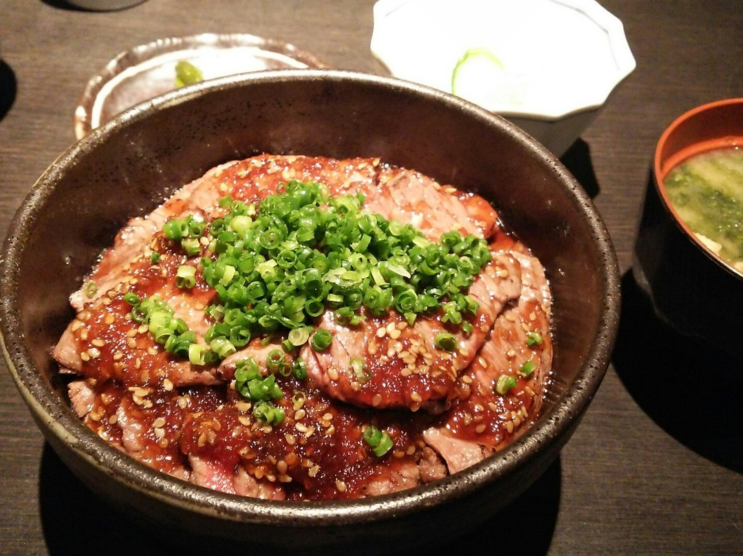 魚心 新宿総本店