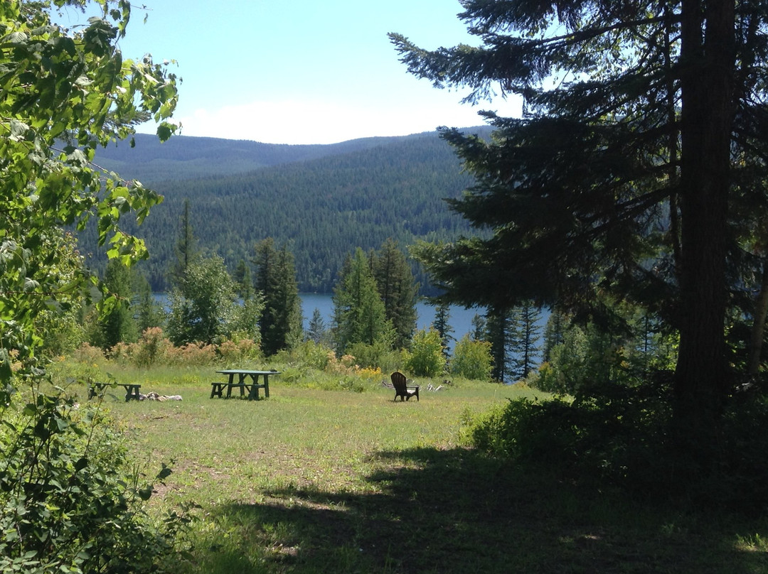 Experience Montana Cabins